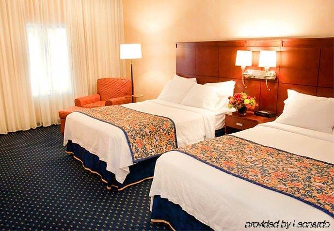 Courtyard By Marriott Stockton Hotel Cameră foto