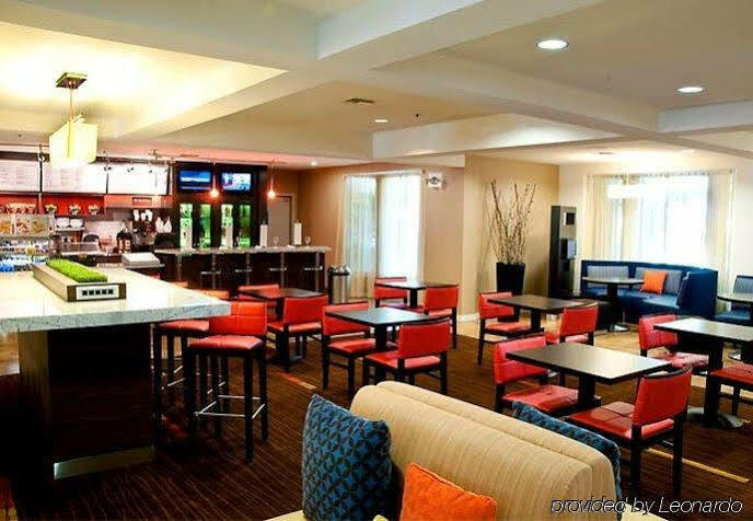 Courtyard By Marriott Stockton Hotel Exterior foto