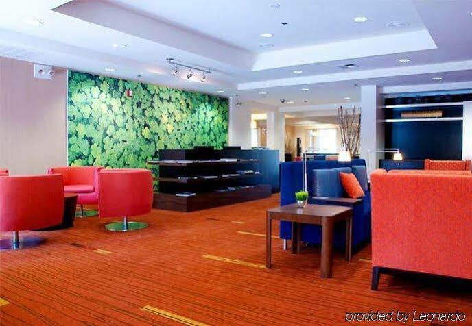 Courtyard By Marriott Stockton Hotel Exterior foto